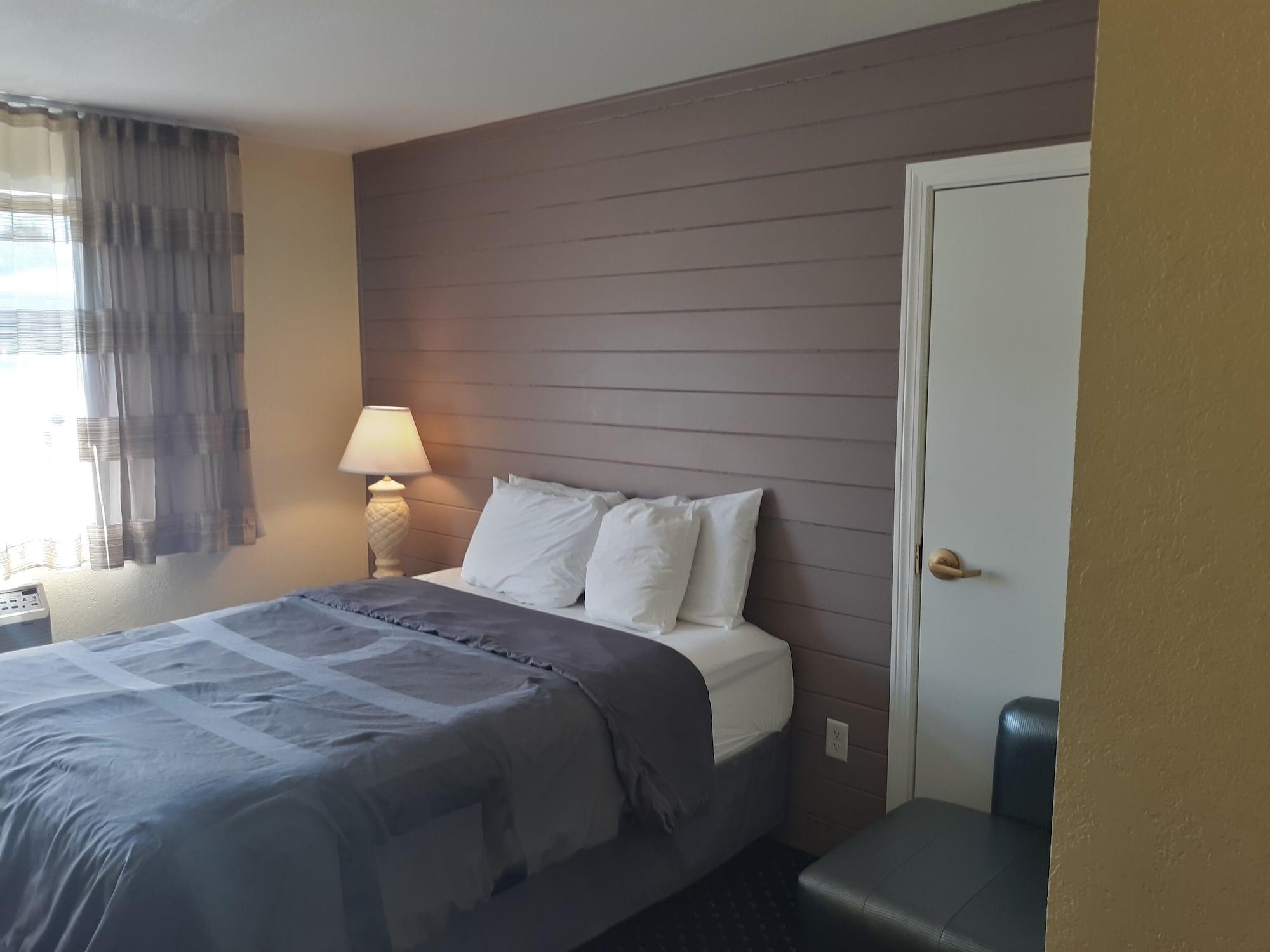 Lakeside Inn Wakefield Εξωτερικό φωτογραφία
