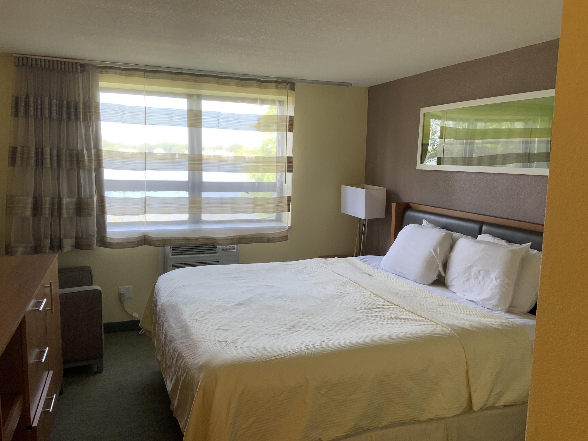 Lakeside Inn Wakefield Εξωτερικό φωτογραφία