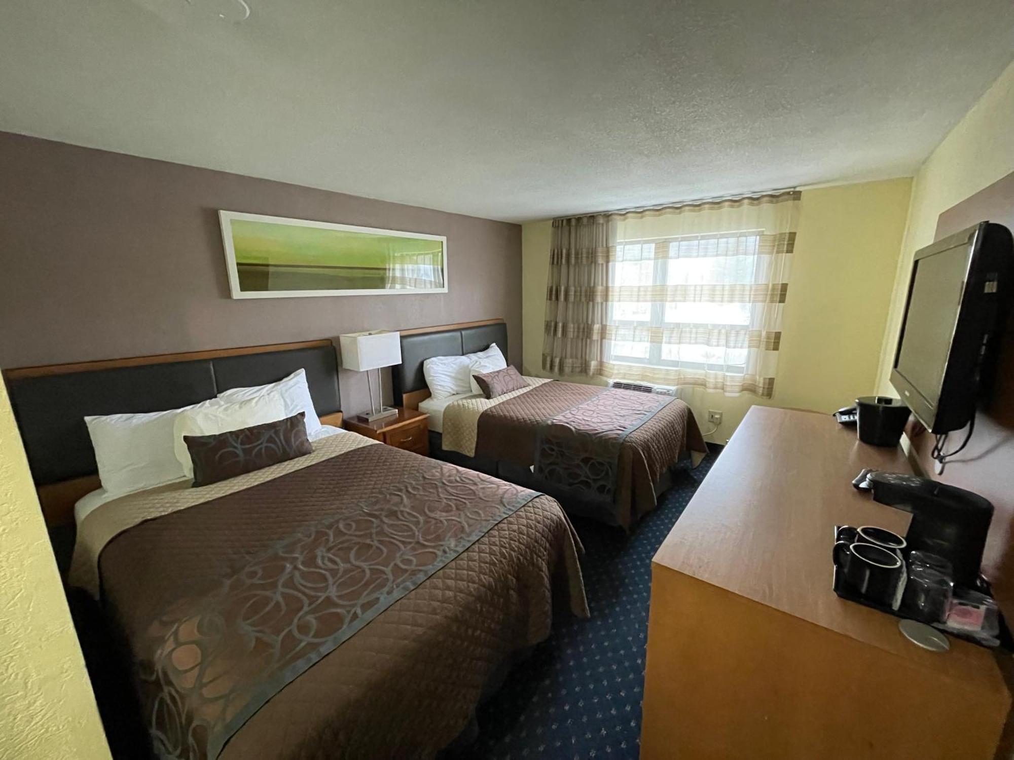 Lakeside Inn Wakefield Εξωτερικό φωτογραφία