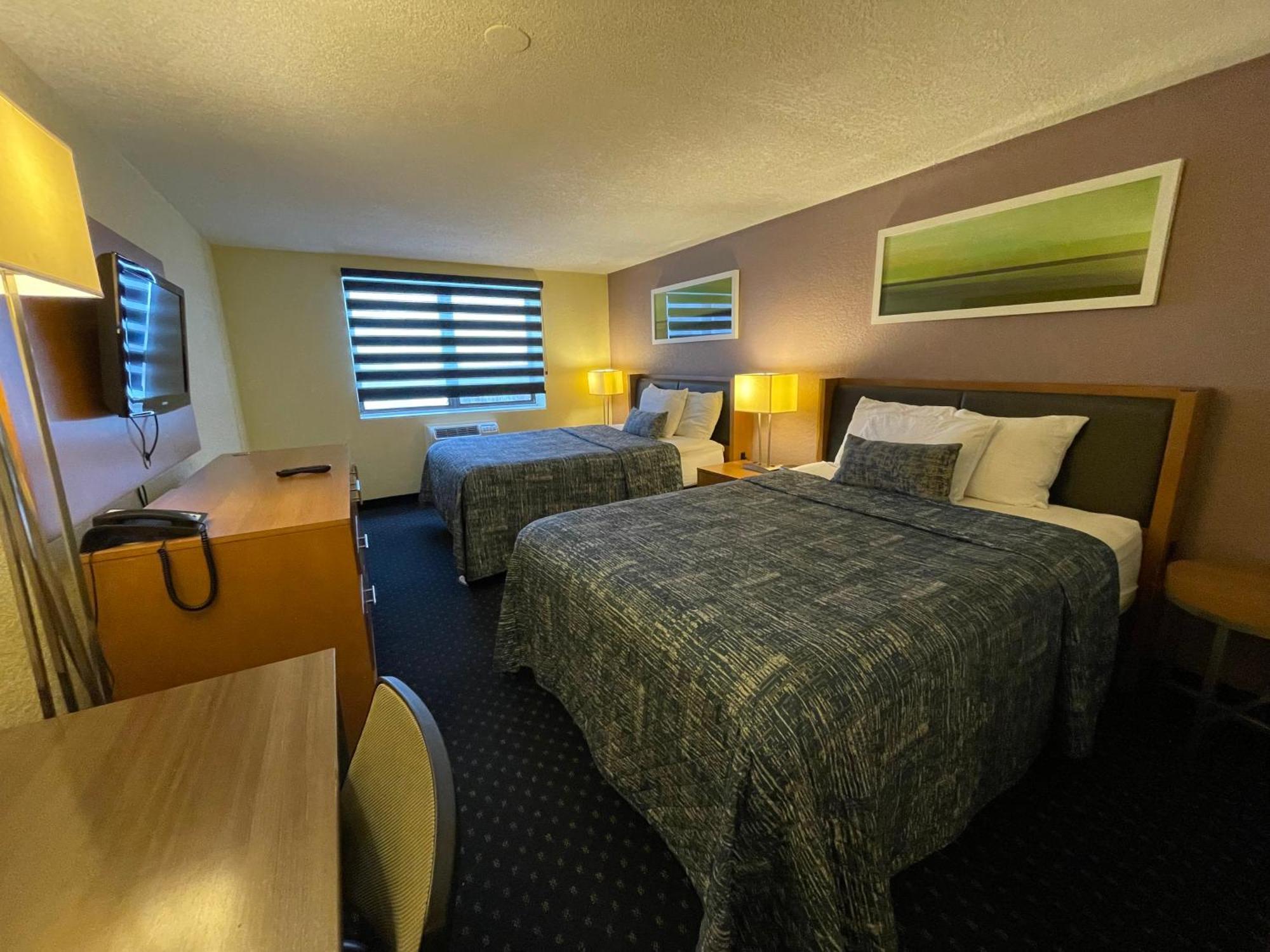 Lakeside Inn Wakefield Εξωτερικό φωτογραφία