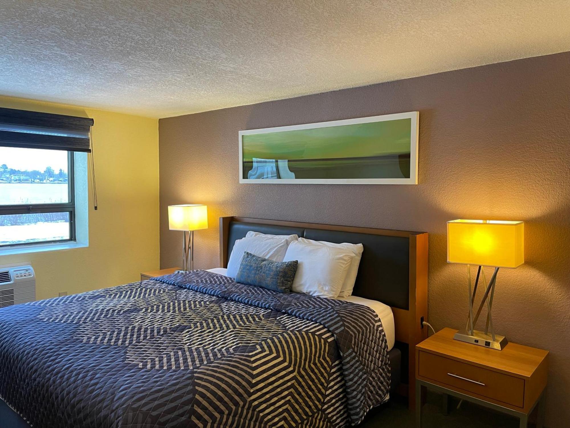 Lakeside Inn Wakefield Εξωτερικό φωτογραφία