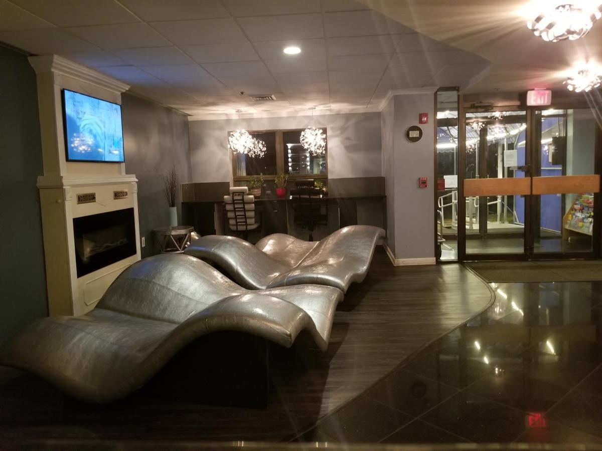 Lakeside Inn Wakefield Εξωτερικό φωτογραφία
